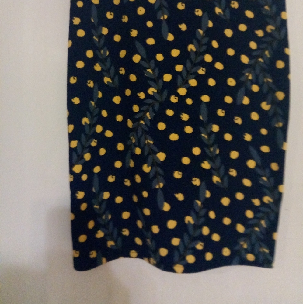 Lularoe Pencil skirt. - Picture 2 of 5
